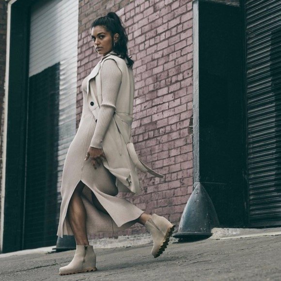 Sorel Joan of Arctic Wedge III Zip Bootie - Picture 9 of 12